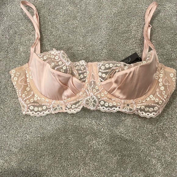 Victoria Secret VS VTG Lace Balconette Bra Silk Satin Sequin Baby Pink Blush 34B - Picture 1 of 5